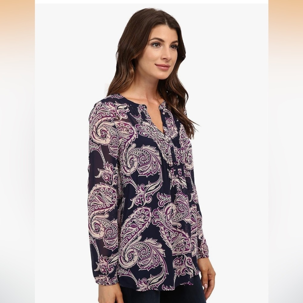 Lucky Brand | Paisley Print Flowy Top Womens Sz M Purple Asymmetrical Hem